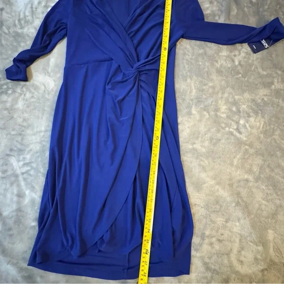 Chaps Royal Blue Dress
#1344 - Picture 3 of 7